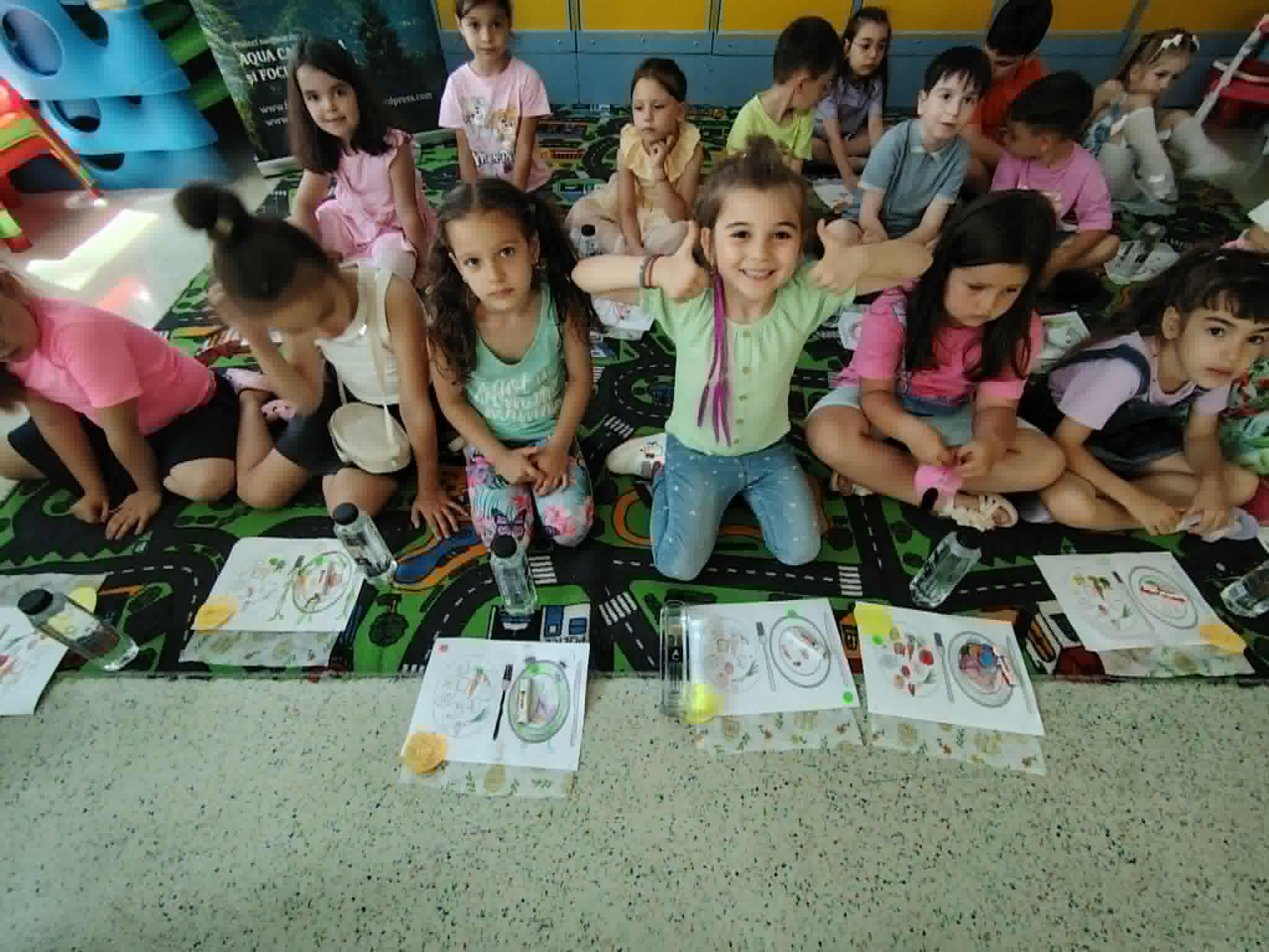 Lecția verde care schimbă viitorul: Cum au învățat preșcolarii din București secretele apei și ale hranei sustenabile alături de AQUA Carpatica Lecția verde care schimbă viitorul: Cum au învățat preșcolarii din București secretele apei și ale hranei sustenabile alături de AQUA Carpatica